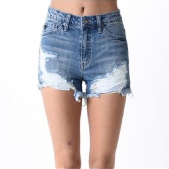 NWT Distressed denim cut off shorts - Picture 4 of 8